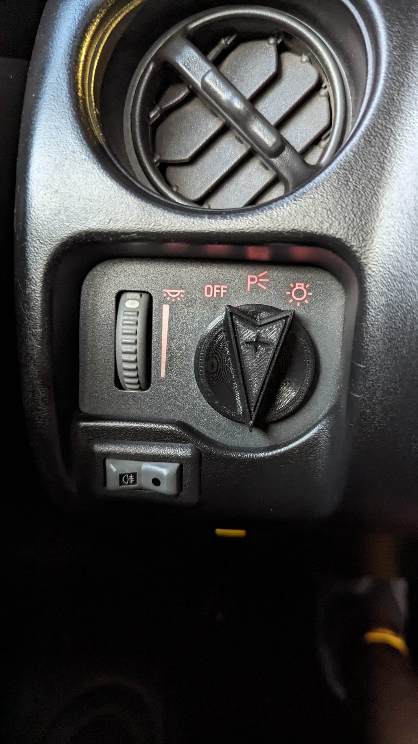 93-02 Pontiac Firebird Headlight Switch knob