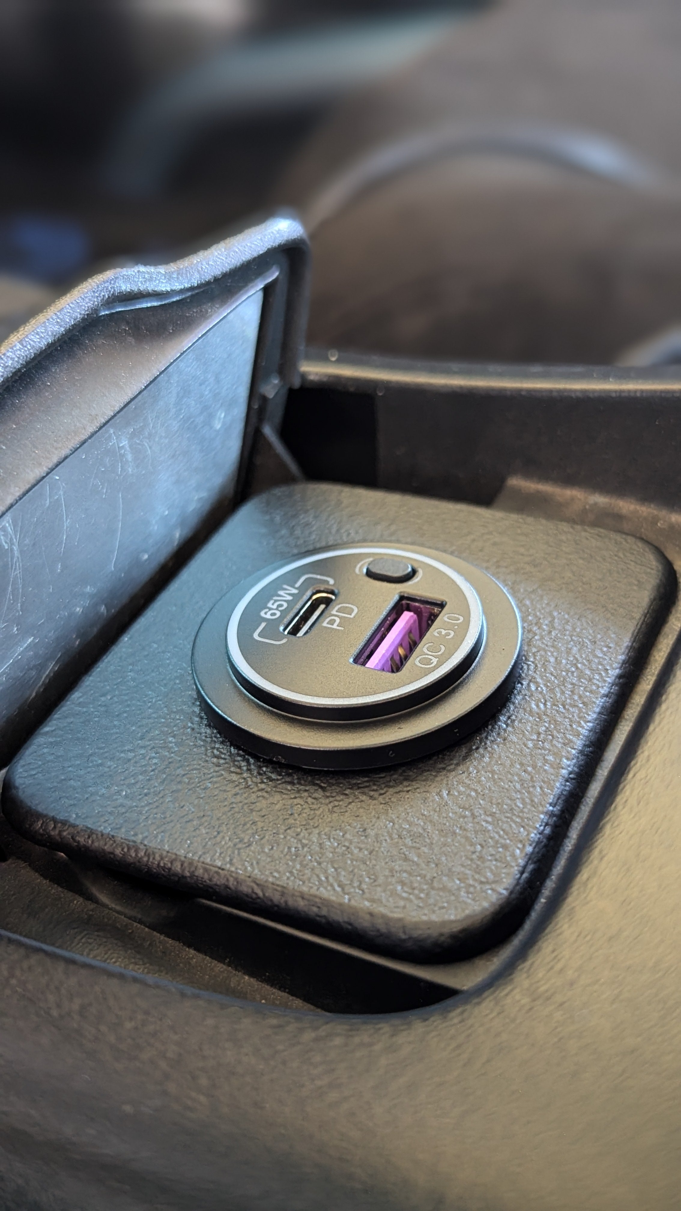 98-02 Firebird and Camaro Ashtray USB – Nate's Kustoms